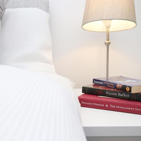Modern Guesthouse, Fast Wi-Fi, Street Free Parking, Central, Fully Equipped Cardiff Buitenkant foto