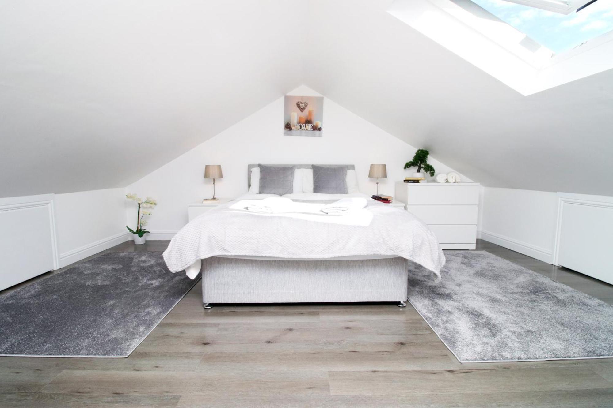 Modern Guesthouse, Fast Wi-Fi, Street Free Parking, Central, Fully Equipped Cardiff Buitenkant foto